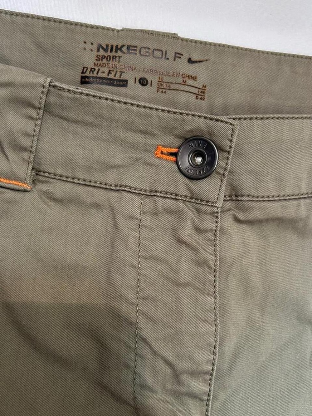 Nike Olive Green Golf Cargo Utility Skirt with Orange Stitching Detail Size 10/M - Picture 2 of 6